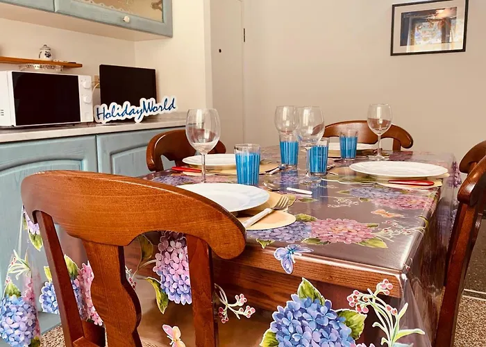 House Azzurra By Holiday World